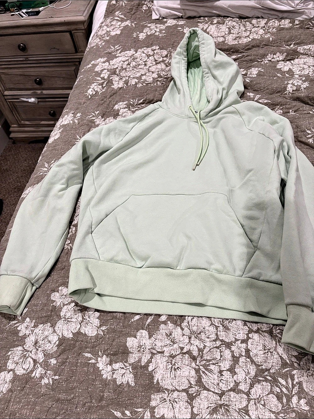 Athleta Evergreen Hoodie Sage Green Size Medium